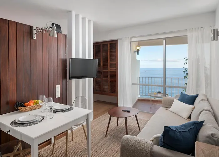 Incredible Sea View Do Mar I * 丰沙尔